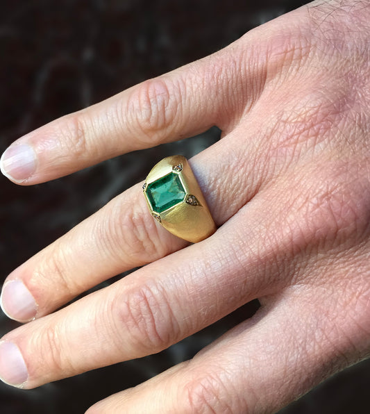 Emerald Gold Talisman Ring