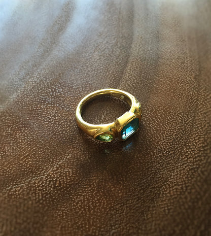 Teal & Moss Sapphire Three-Stone Ring
