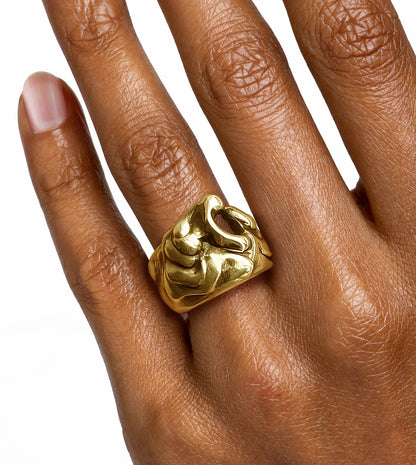 Wave Ring – Solid Gold