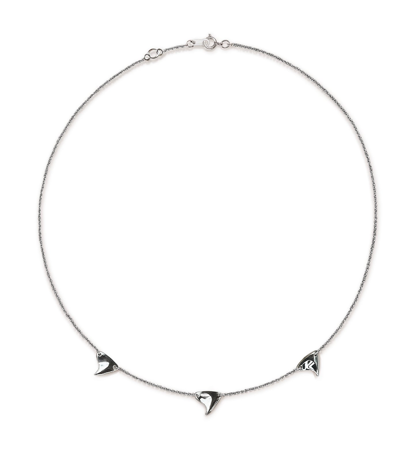 Sterling silver shiny finish triple rose thorn necklace